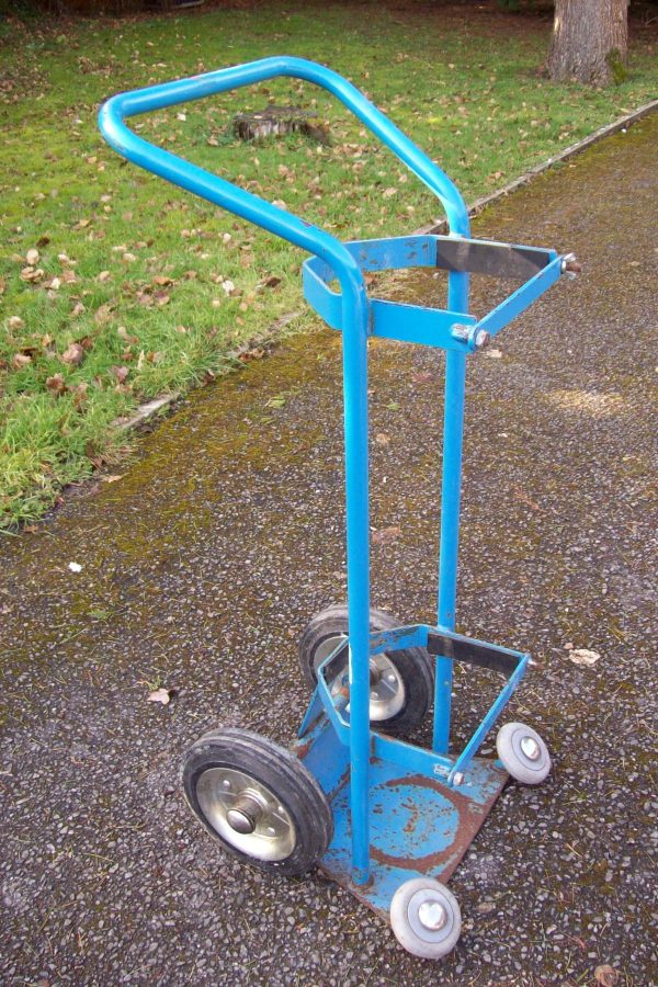 Gas bottle trolley