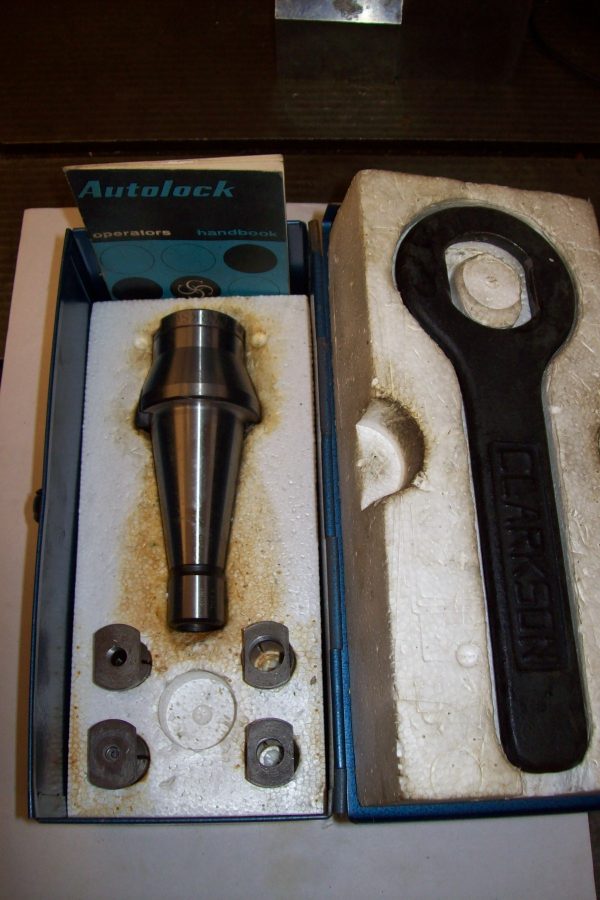 40 International Clarkson Autolock - Image 2