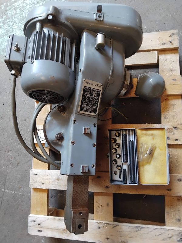 Bridgeport Slotting head