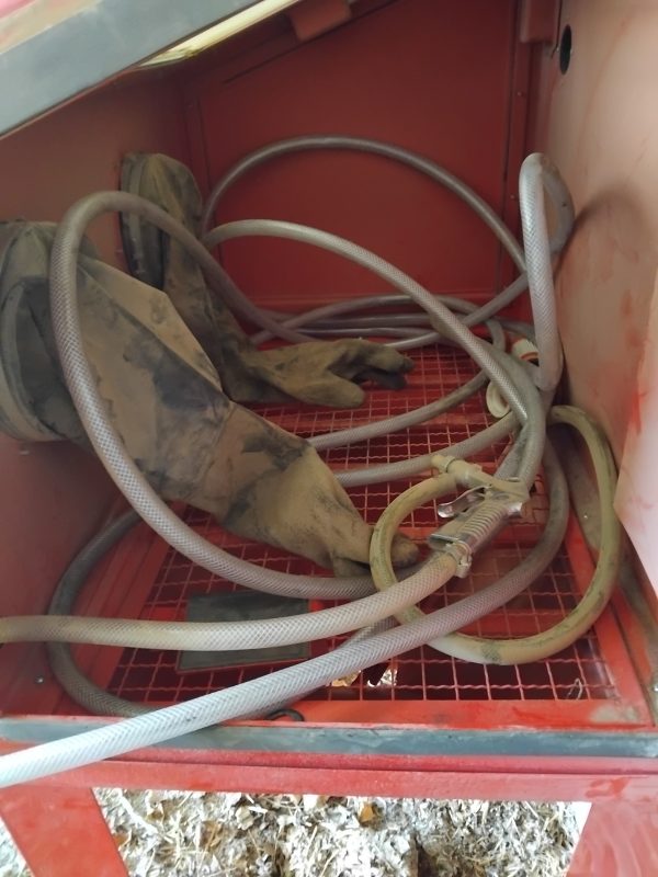 Sealey Shot Blast Cabinet - Image 3