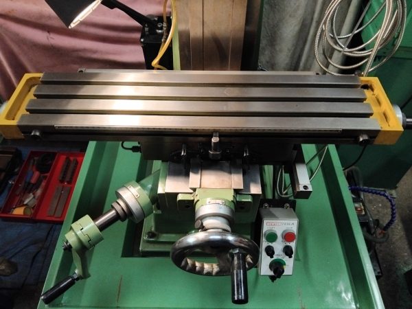 Warco VMC with Newton Tesla Vari speed 240V - Image 4