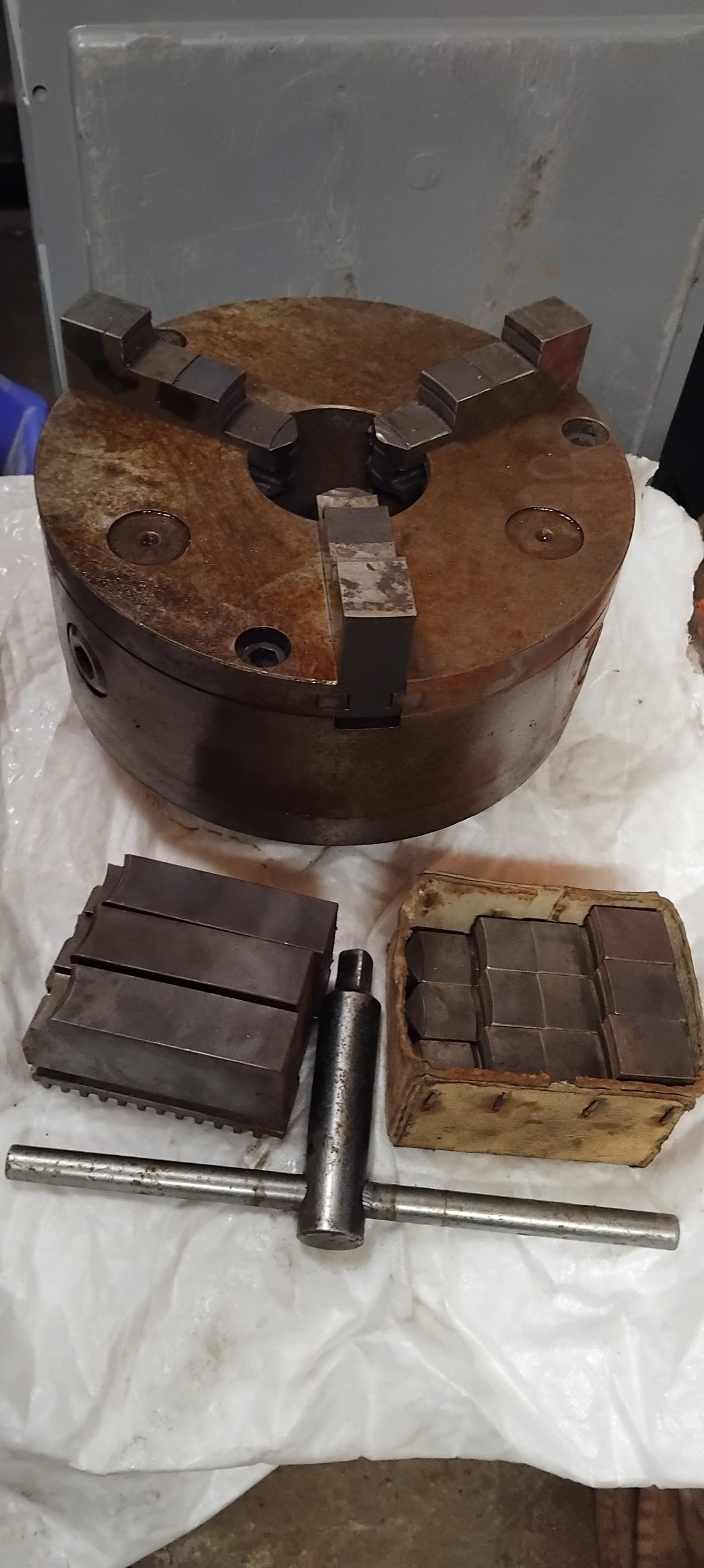 D1-6, 250mm 3 jaw chuck - Image 3