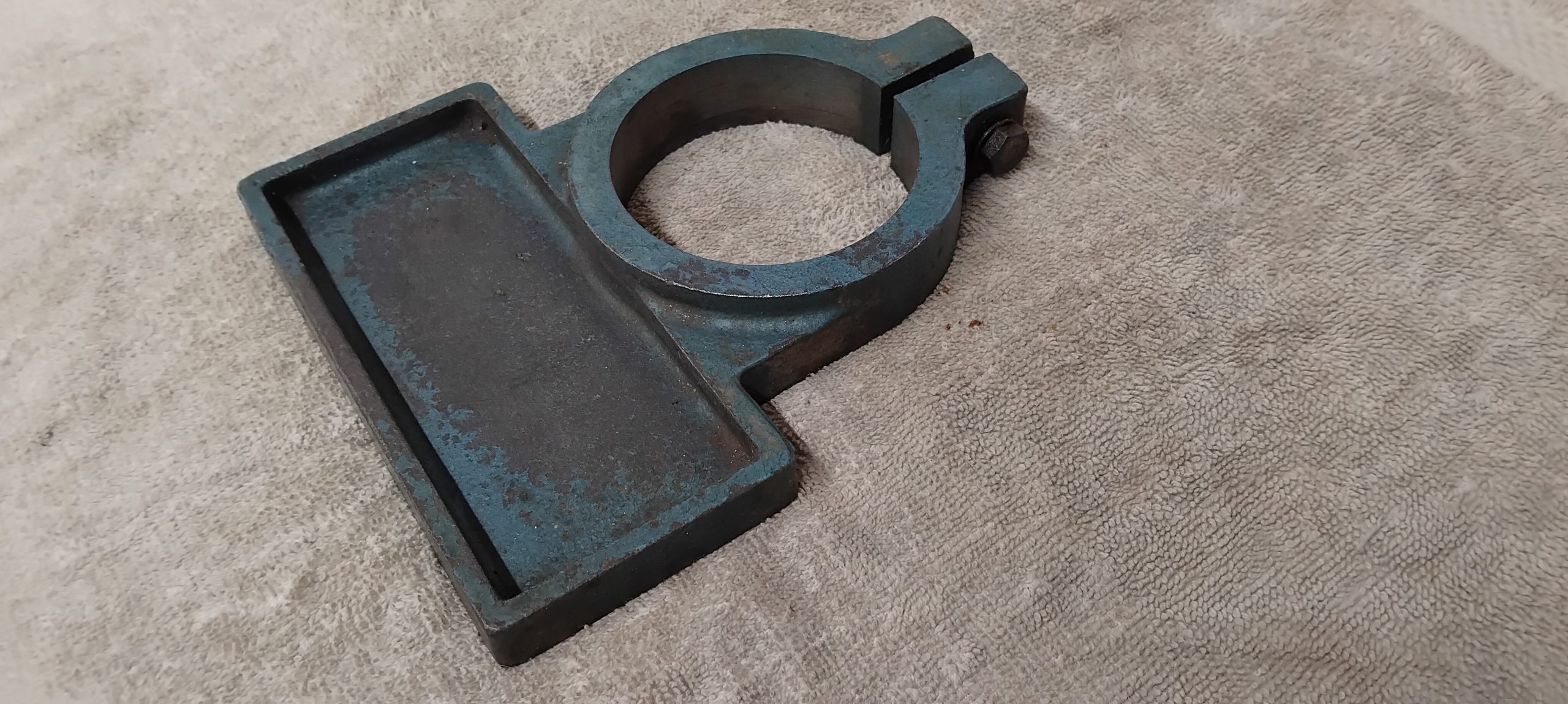 Meddings 80mm head support safety collar with integral tool tray.