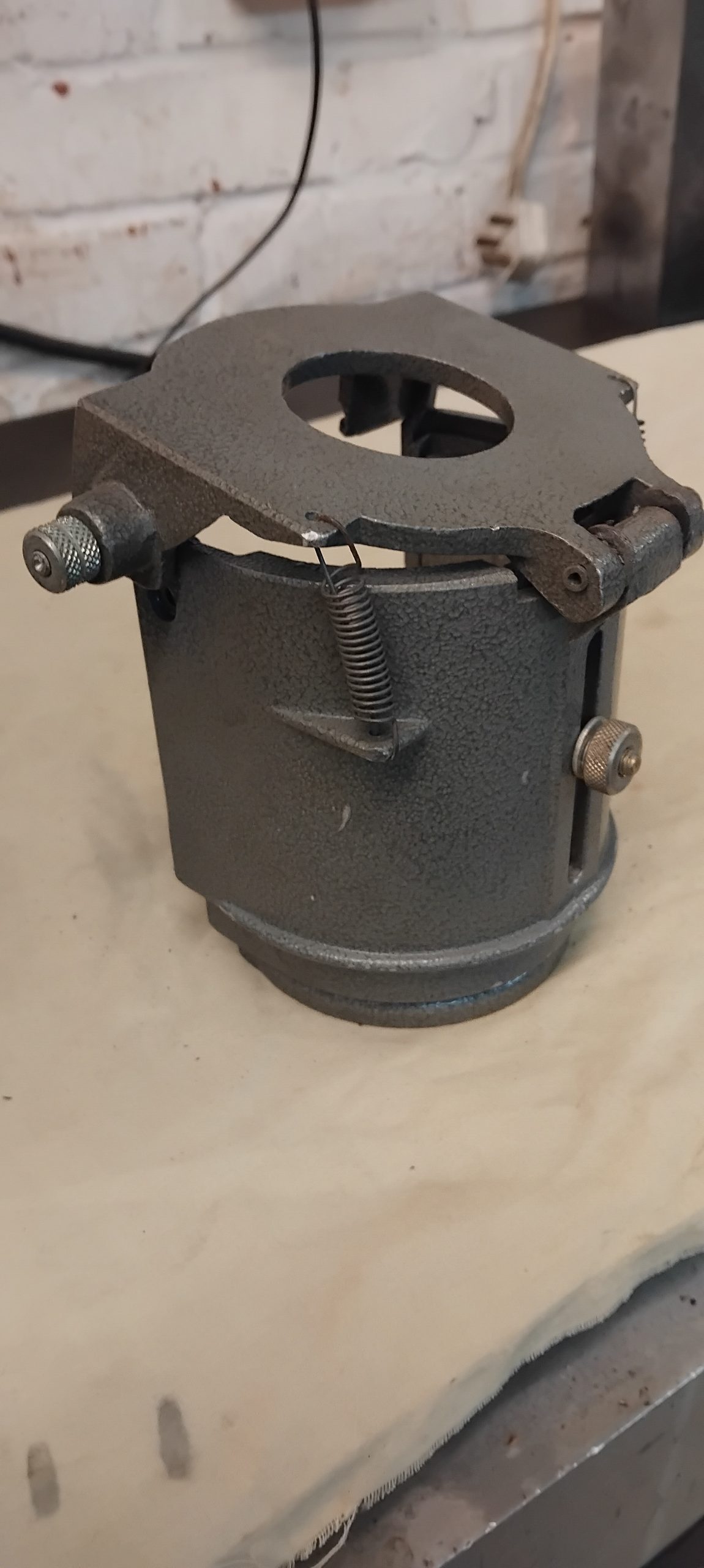 Metal Cleervue drill press chuck guard, flange mount - Image 2