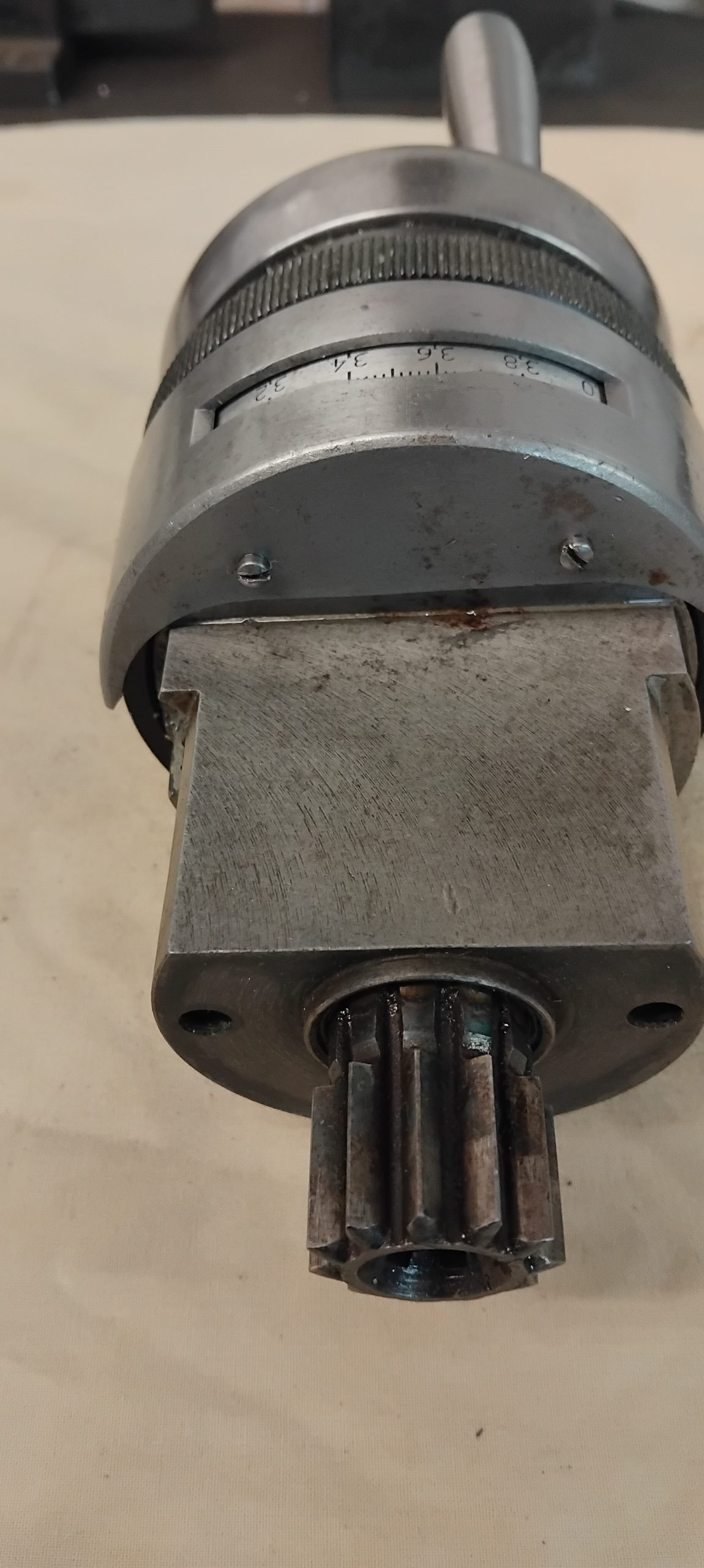Colchester Triumph 2000 Cross slide complete handle assembly with Dual dials - Image 3